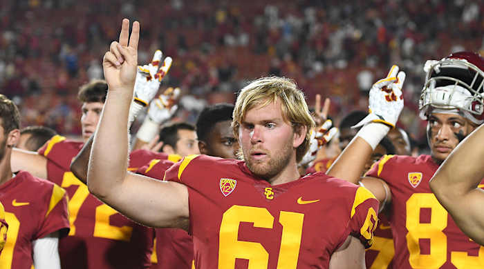 jake-olson-bench-press-usc.jpg